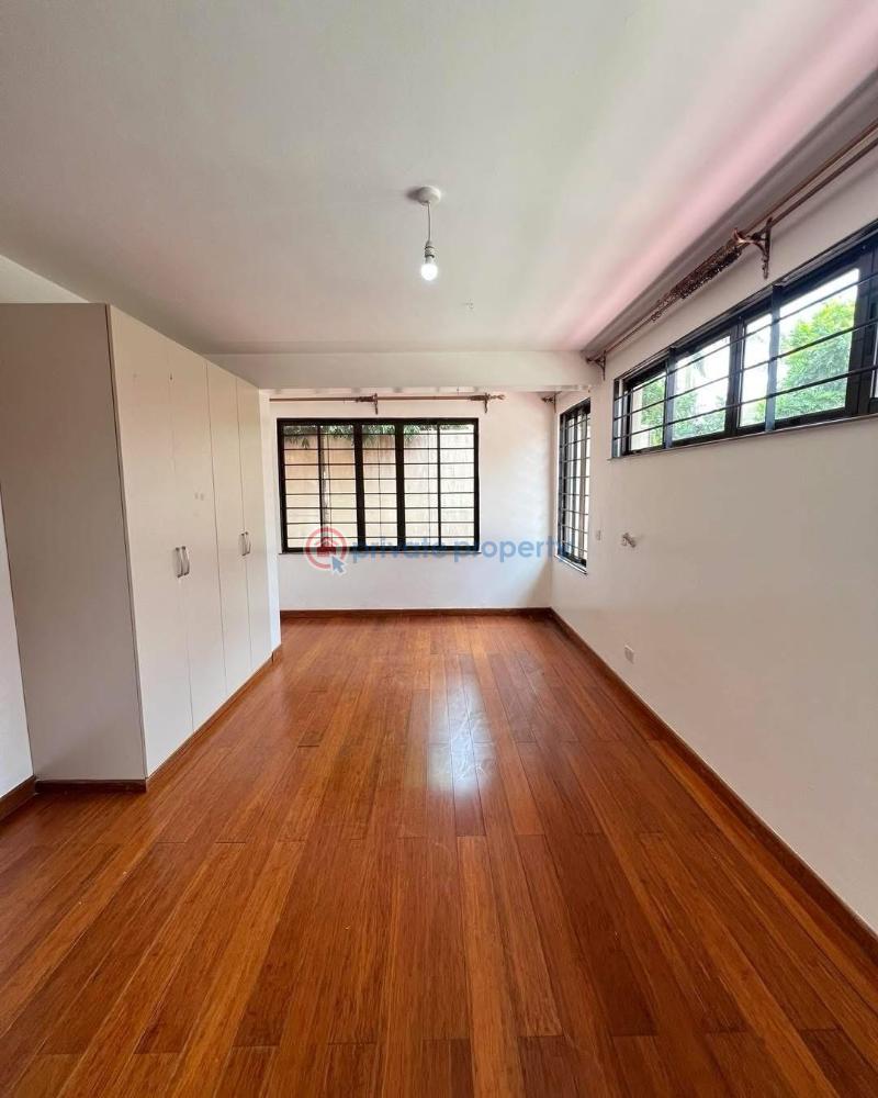 5 bedroom Townhouse For Sale Lavington Nairobi - 5