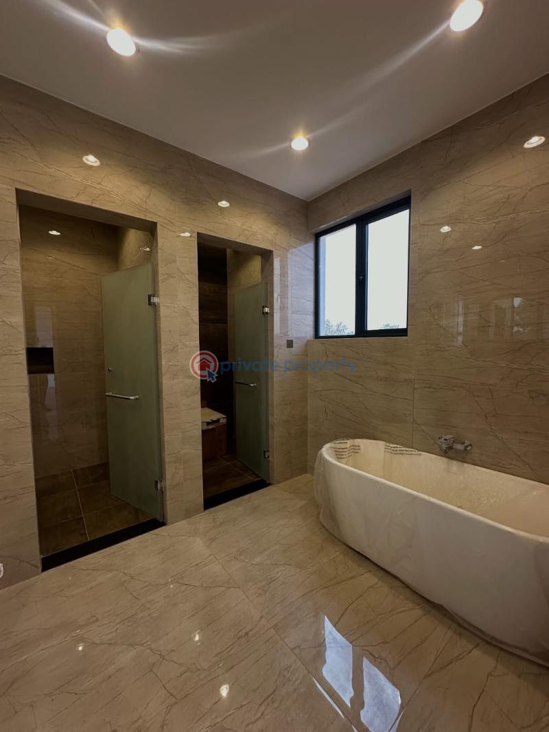 6 bedroom Townhouse For Sale James Gichuru Road Lavington Nairobi - 19