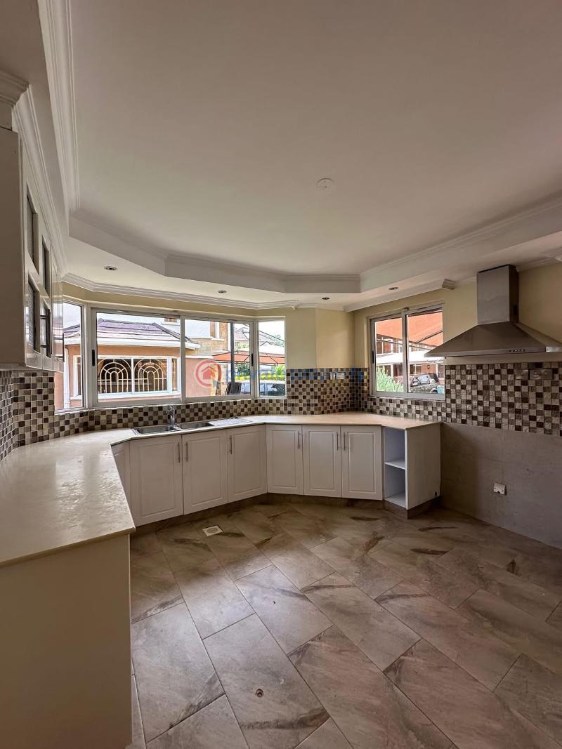 5 bedroom Townhouse For Sale Owashika Road Lavington Nairobi - 7