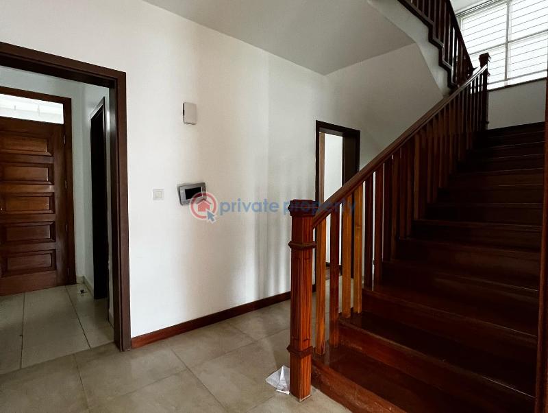 5 bedroom Townhouse For Sale Lavington Nairobi - 3