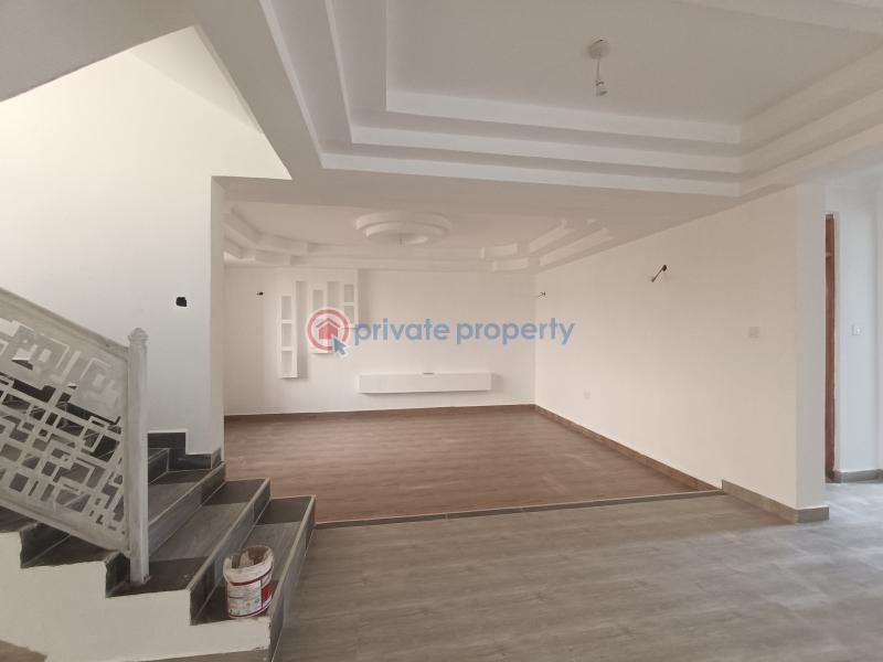 5 bedroom Townhouse For Sale membley Membley Estate Kiambu - 1