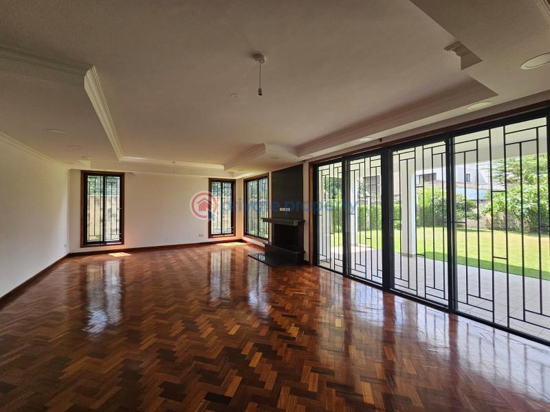 6 bedroom Townhouse For Sale Off James Gichuru Road Near Lavington Green Shopping Mall. Nairobi - 17