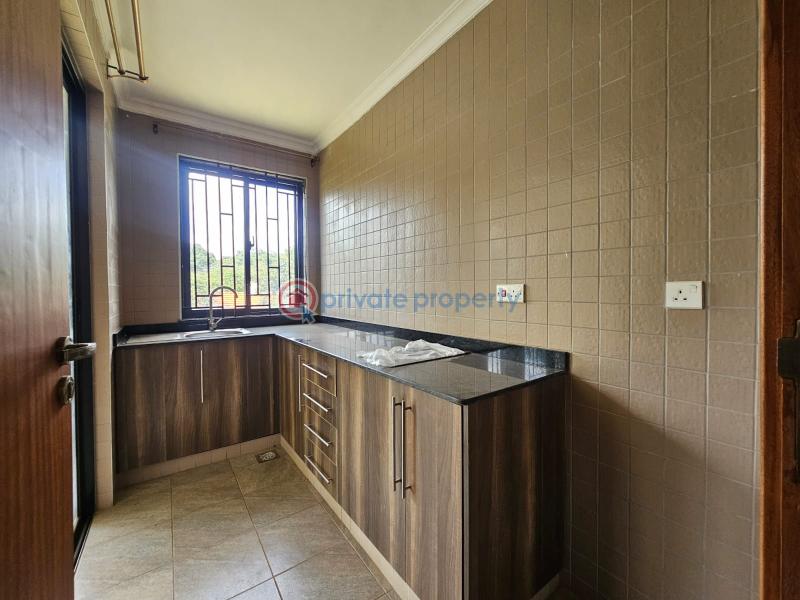 6 bedroom Townhouse For Sale Off James Gichuru Road Near Lavington Green Shopping Mall. Nairobi - 10