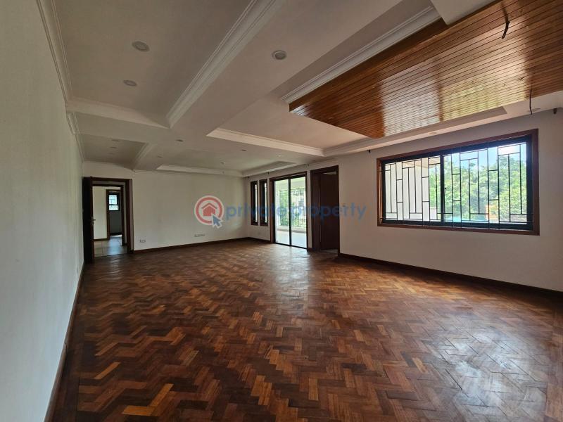 6 bedroom Townhouse For Sale Off James Gichuru Road Near Lavington Green Shopping Mall. Nairobi - 11