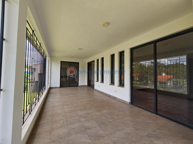 6 bedroom Townhouse For Sale Off James Gichuru Road Near Lavington Green Shopping Mall. Nairobi - 6