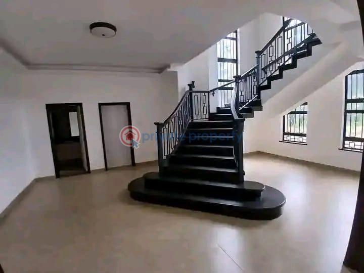 5 bedroom Townhouse For Rent Ndege Road Karen Nairobi - 3