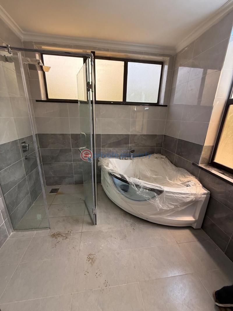 5 bedroom House For Rent Karen Nairobi - 11