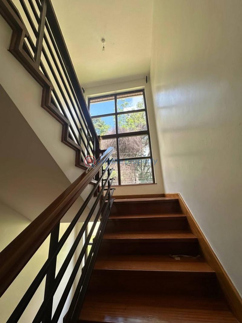 5 bedroom Townhouse For Rent Chalbi Drive Lavington Nairobi - 19