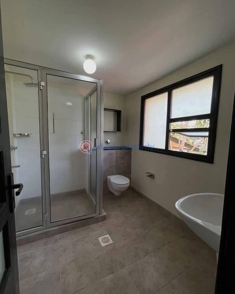 5 bedroom Townhouse For Sale Karen Nairobi - 6