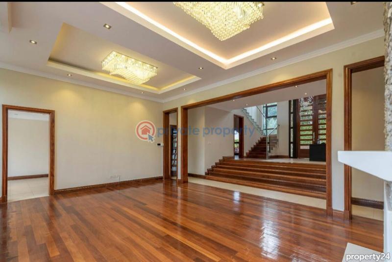 5 bedroom House For Sale Nairobi Karen  - 1