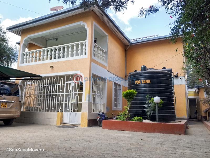 5 bedroom Townhouse For Sale Kitengela Epz Namanga Road Kitengela Kajiado - 1