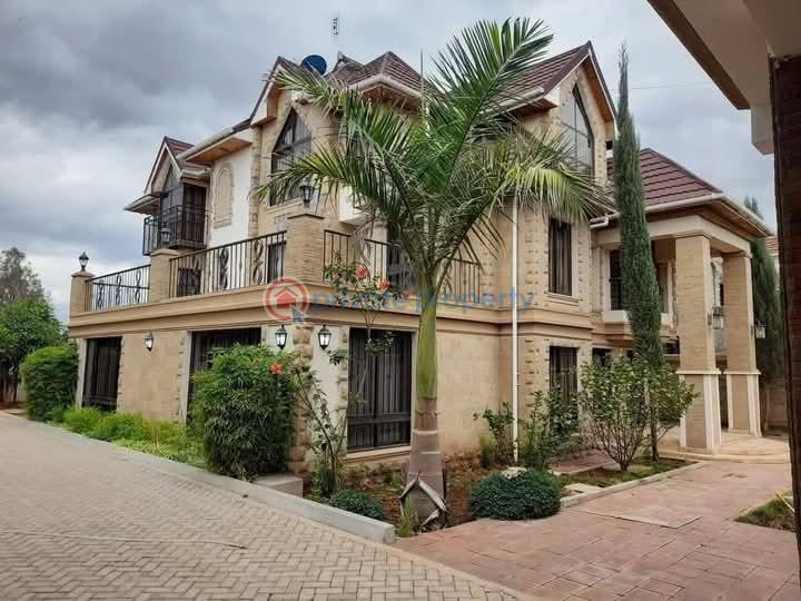 5 bedroom Townhouse For Rent Gateway Mall Mombasa Road 2 Syokimau/Mulolongo Machakos - 1