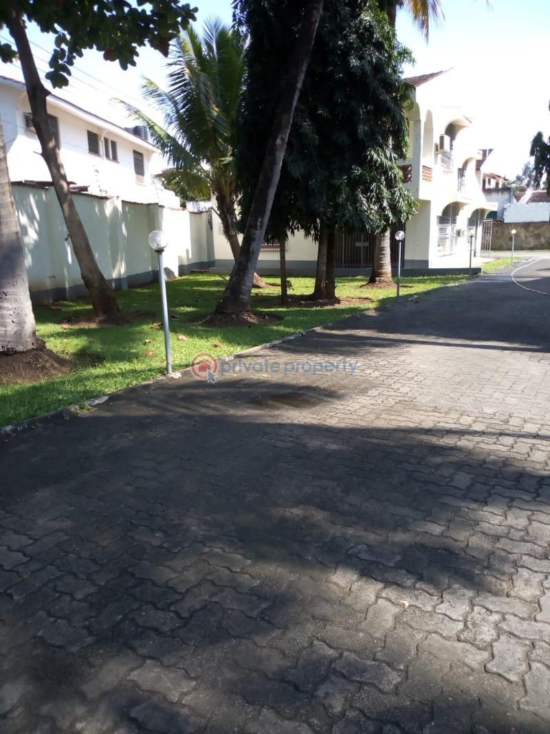 5 bedroom House For Sale Nyali Mombasa Near Mombasa Beach Hotel Nyali  - 5