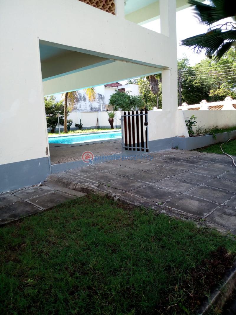 5 bedroom House For Sale Nyali Mombasa Near Mombasa Beach Hotel Nyali  - 4