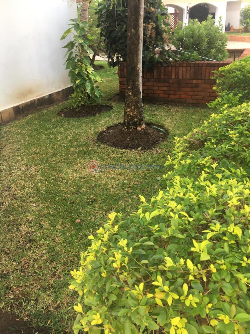 5 bedroom House For Sale Nyali Mombasa  - 11