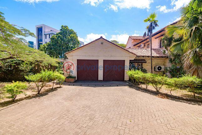 5 bedroom House For Sale Nyali Mombasa  - 4