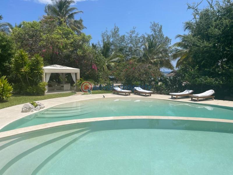 5 bedroom Hotel / Guest House For Sale Diani Beach Ukunda Ukunda. Kwale - 10
