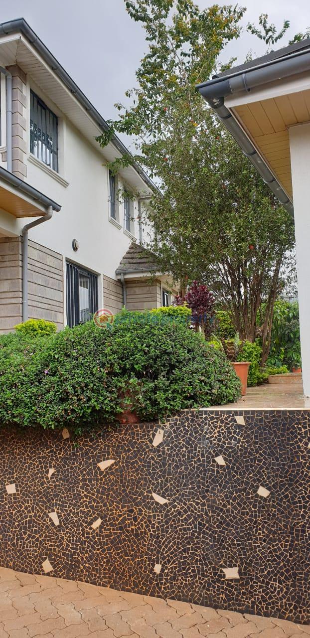 5 bedroom House For Sale Muthaiga North Nairobi - 2