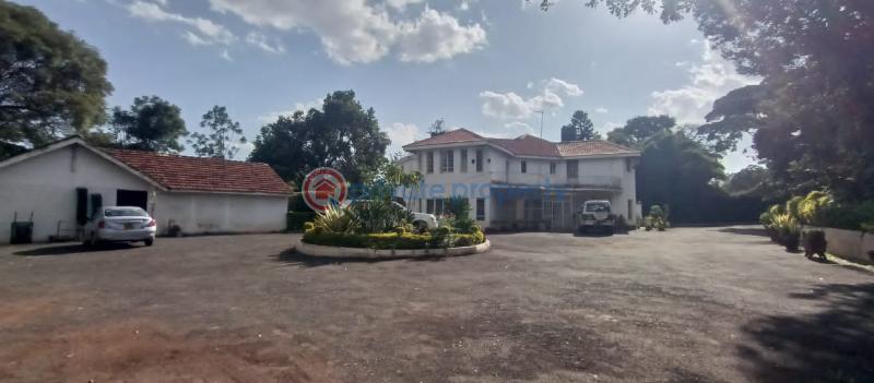 5 bedroom House For Sale Old Muthaiga Nairobi - 2