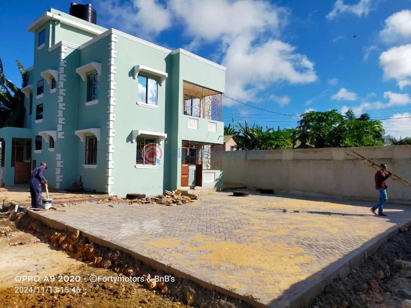 5 bedroom House For Sale Bamburi Kiembeni Ugatuzi mtambo Road Bamburi Mombasa - 2