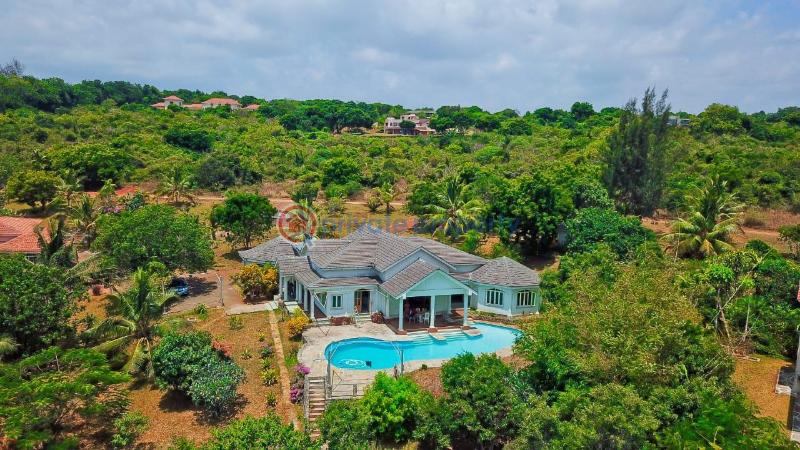 5 bedroom House For Sale Vipingo Ridge Golf Club Coast Mtwapa Kilifi - 1