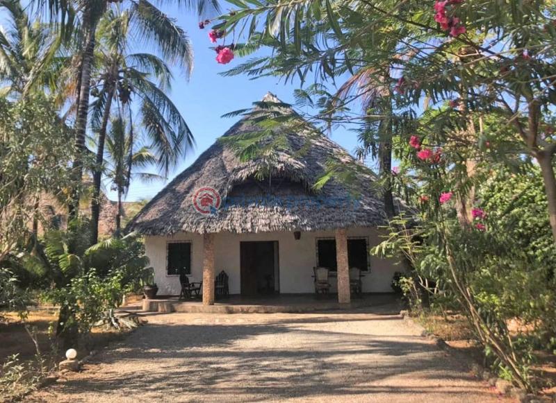 6 bedroom House For Sale Watamu Kilifi - 8