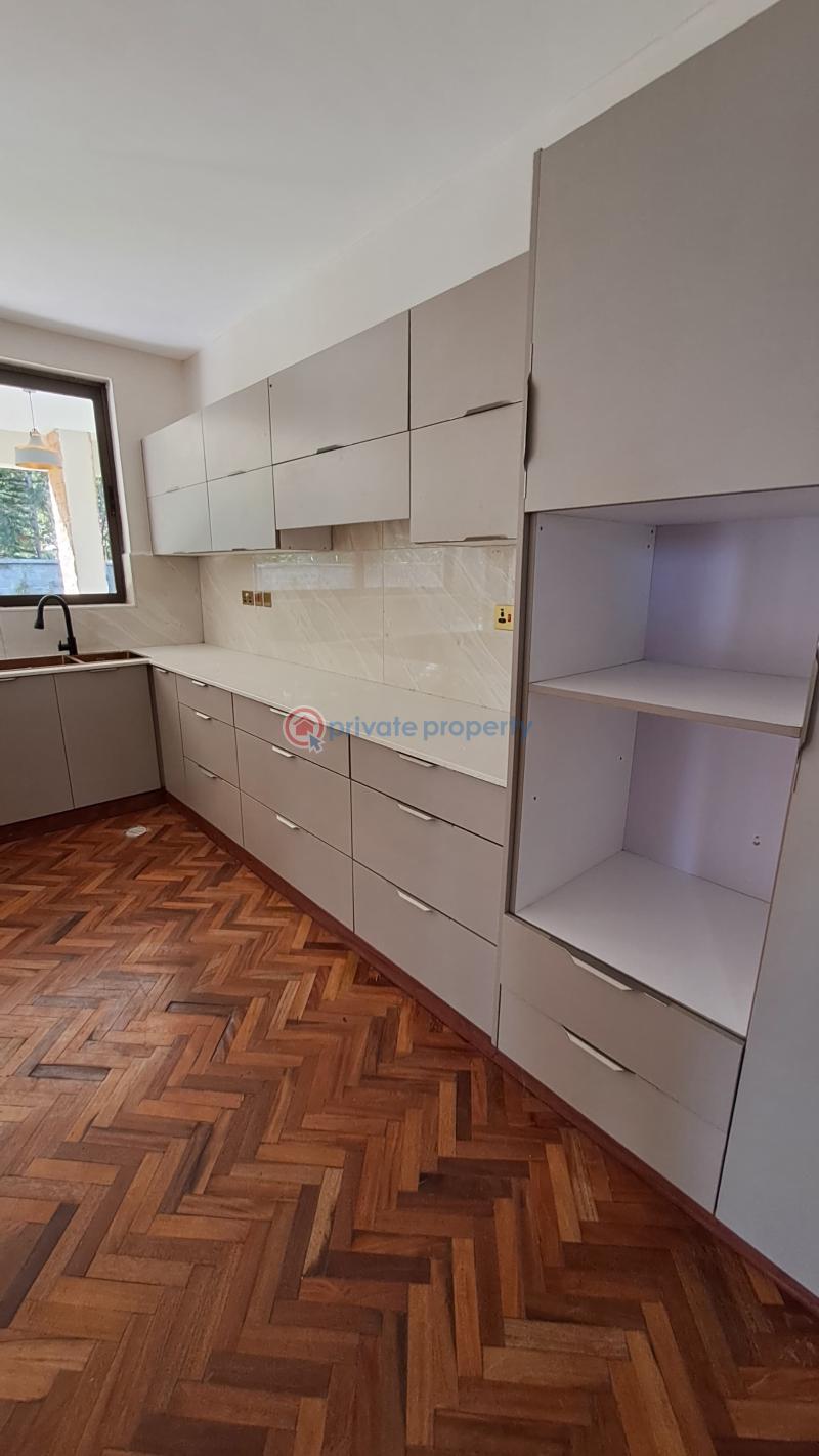 6 bedroom House For Sale Karen Hardy Nairobi Karen  - 12
