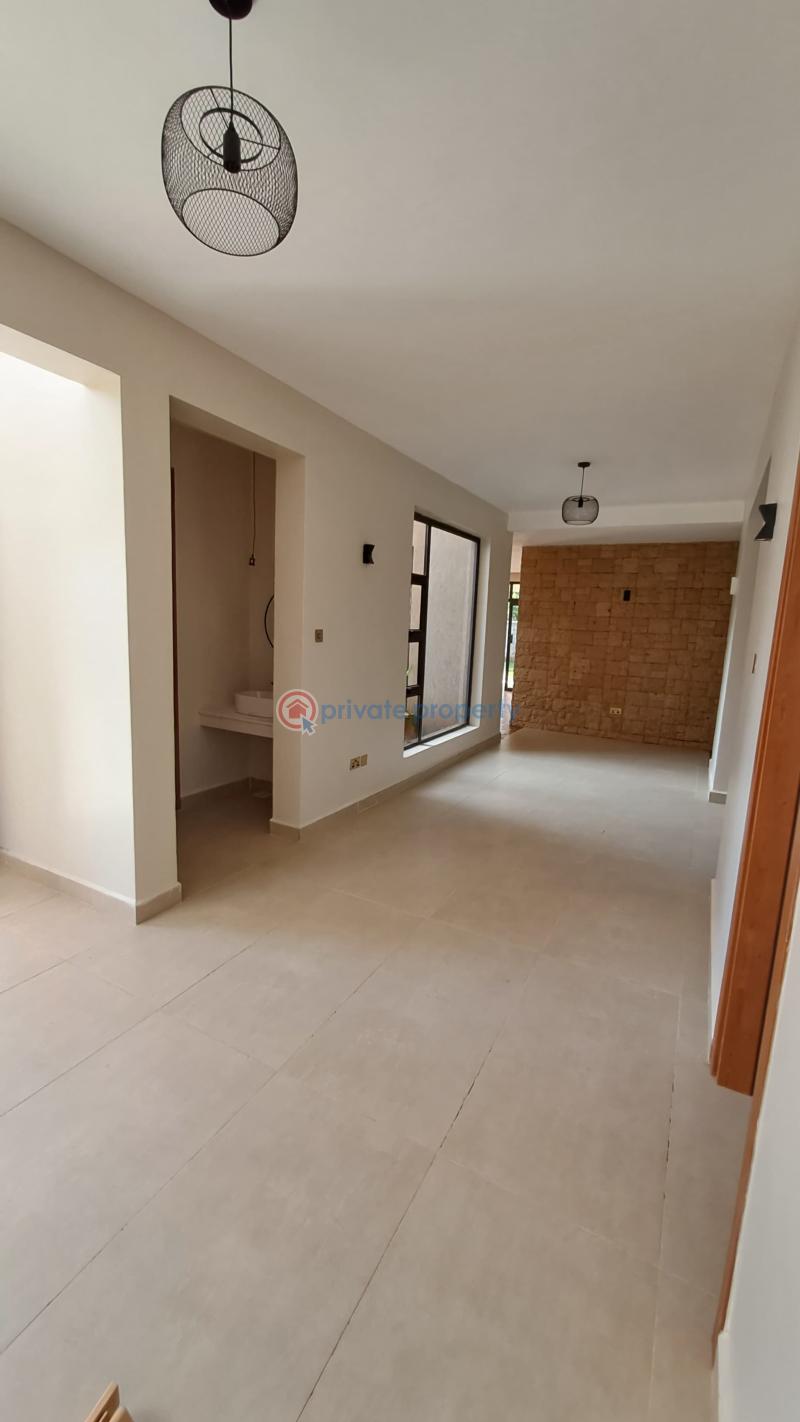 6 bedroom House For Sale Nairobi Karen  - 11