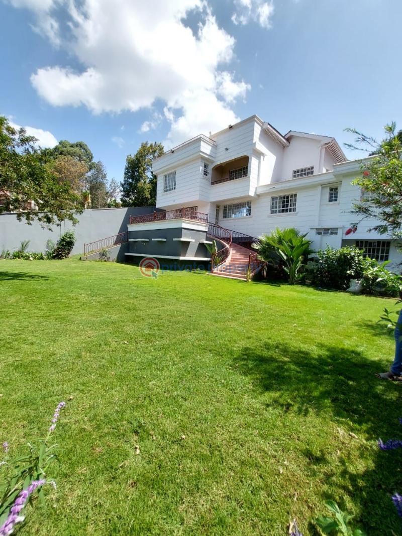 6 bedroom House For Sale new Kitisuru Nairobi - 1