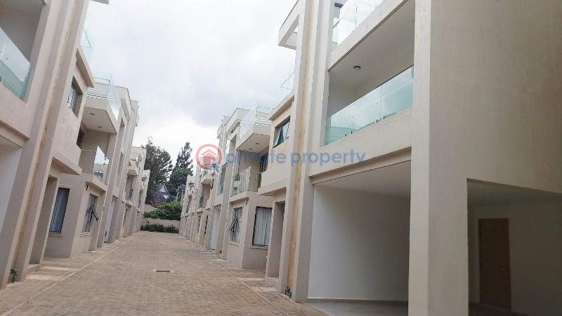 6 bedroom Townhouse For Sale Lavington Mall Lavington Nairobi - 5