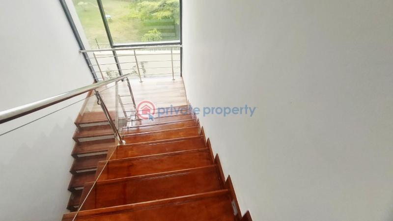 6 bedroom Townhouse For Sale Lavington Mall Lavington Nairobi - 19