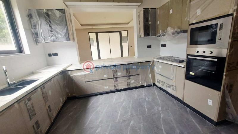 6 bedroom Townhouse For Sale Lavington Mall Lavington Nairobi - 23