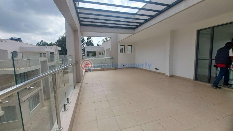 6 bedroom Townhouse For Sale Lavington Mall Lavington Nairobi - 17