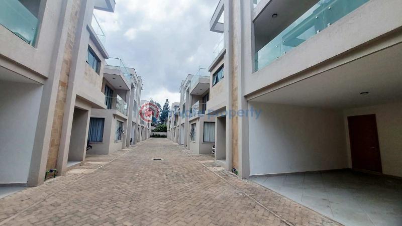 6 bedroom Townhouse For Sale Lavington Mall Lavington Nairobi - 4