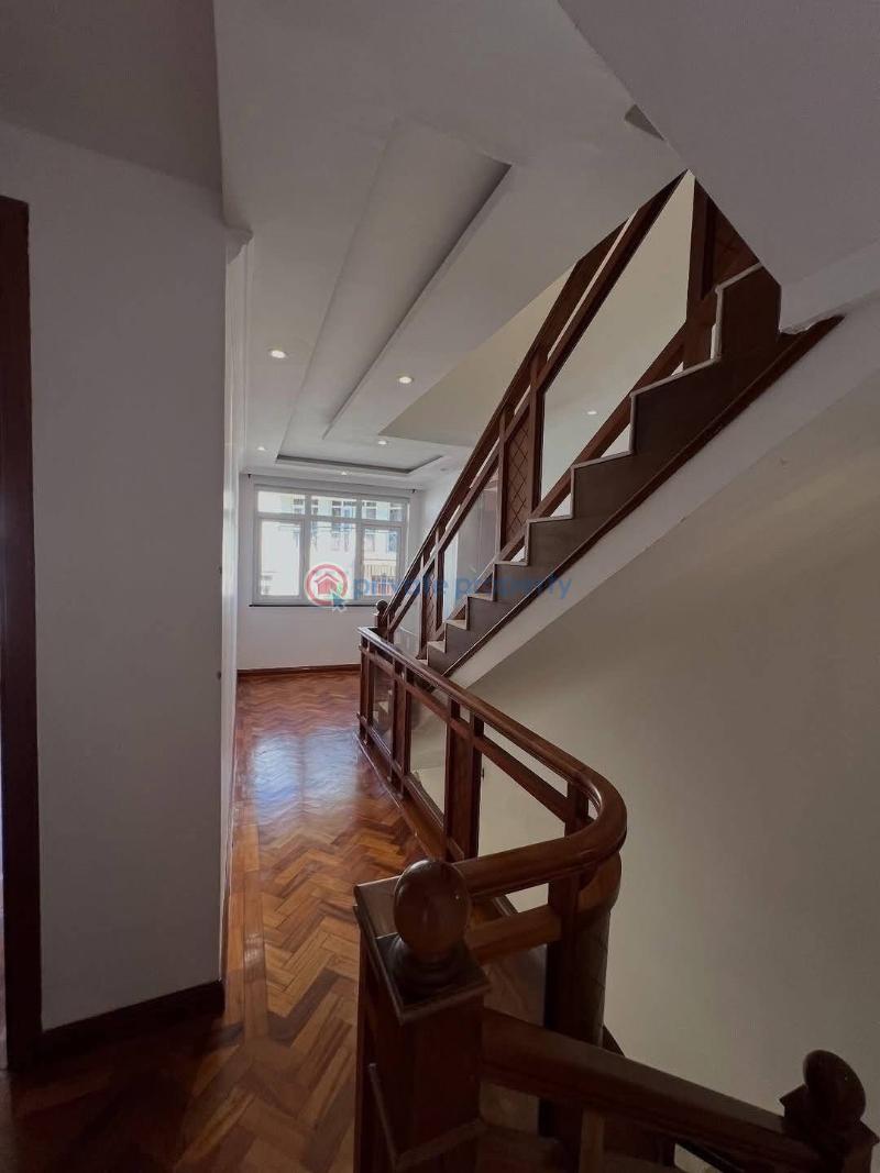 6 bedroom Townhouse For Rent Lavington Nairobi - 5