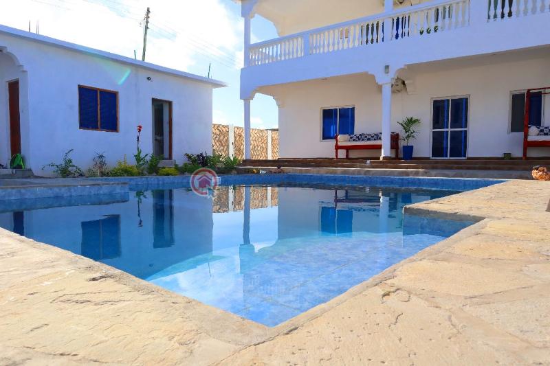 6 bedroom House For Sale Ocean Front Watamu Kilifi - 8