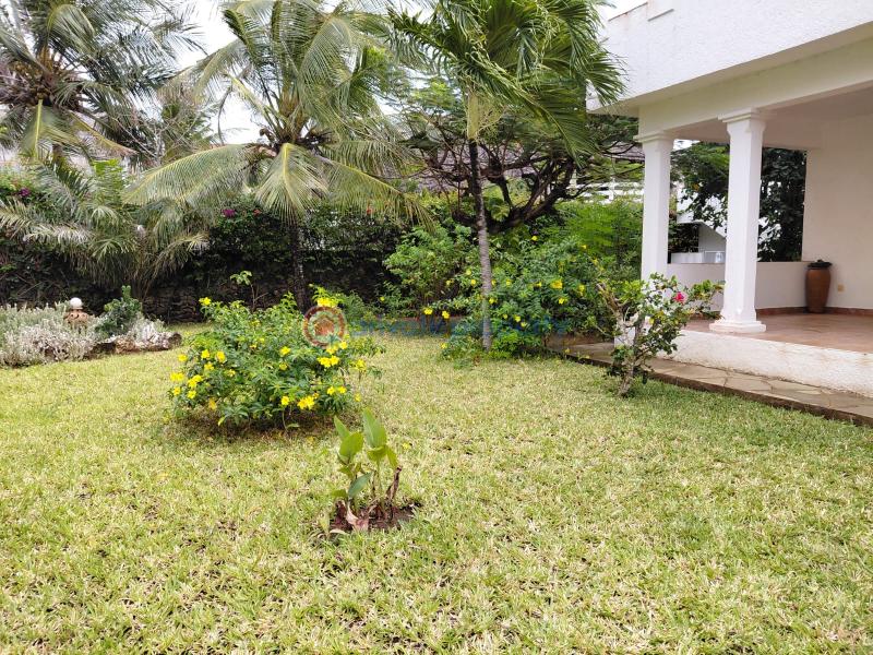 6 bedroom House For Sale Ocean Front Watamu Kilifi - 31