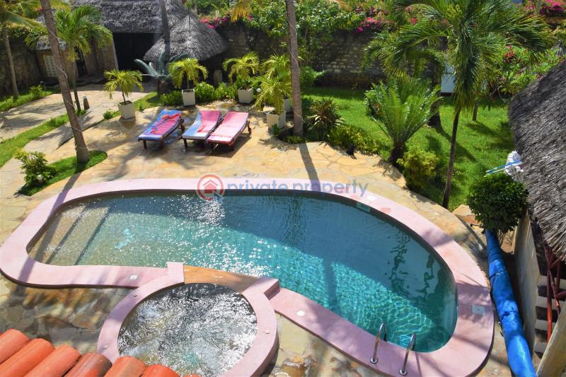 6 bedroom House Short let Papa Remo Ocean Front Watamu Kilifi - 24