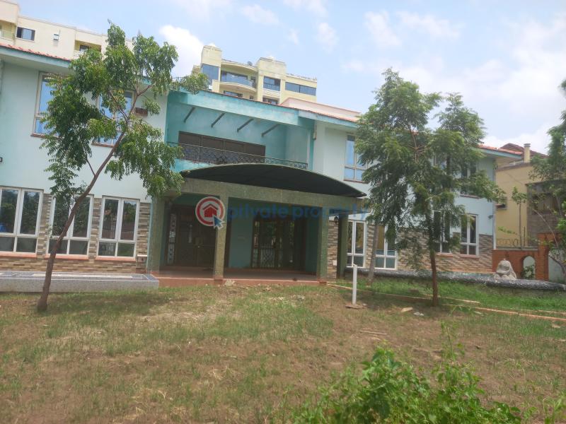 6 bedroom House For Sale Mombasa, Kizingo Ganjoni Mombasa - 32
