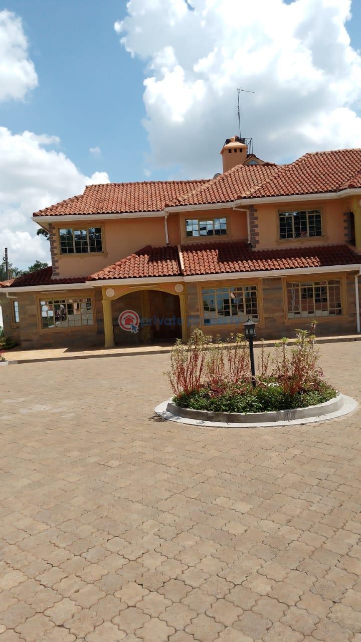 7 bedroom Townhouse For Sale Runda new Kitisuru Nairobi - 32
