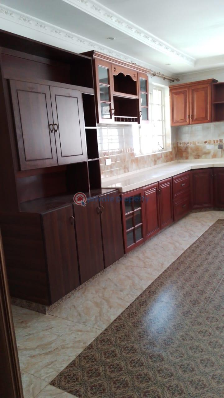 7 bedroom Townhouse For Sale Runda new Kitisuru Nairobi - 7