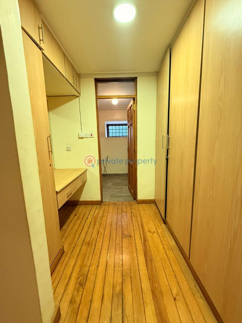 7 bedroom Townhouse For Sale Runda Estate Westlands Nairobi - 13