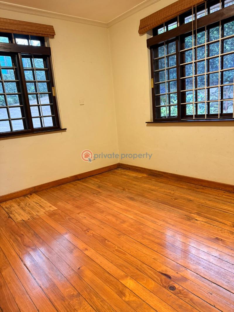 7 bedroom Townhouse For Sale Runda Estate Westlands Nairobi - 14