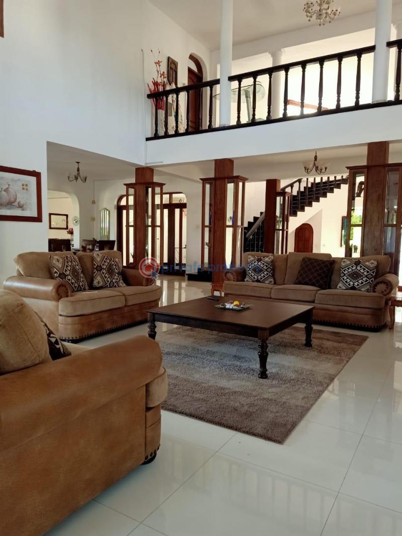 7 bedroom House For Sale Nyali Mombasa  - 14