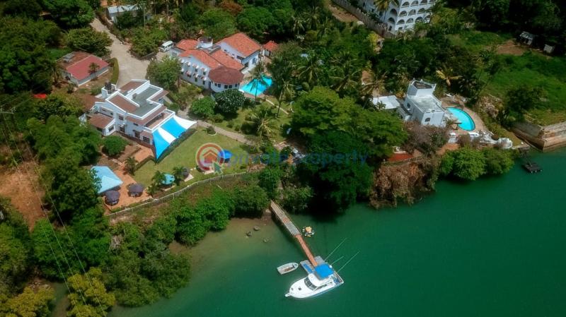 7 bedroom House Short let La Marina Mtwapa Kilifi - 0