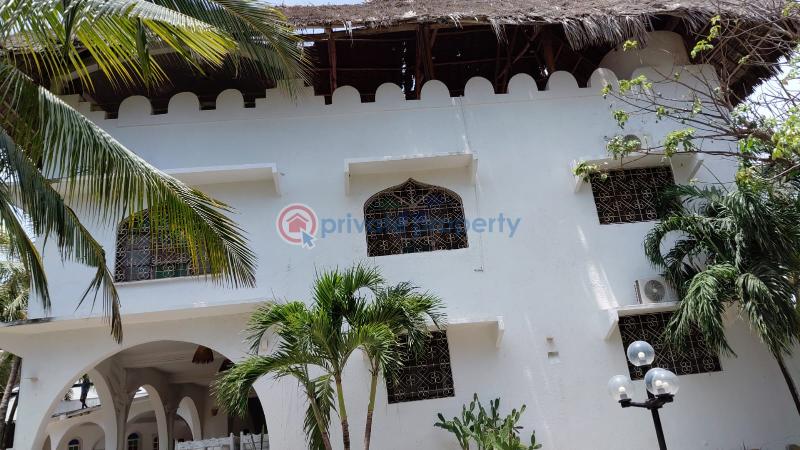 8 bedroom Detached Duplex For Sale Jacaranda Road Jacaranda Beach. Watamu Kilifi - 3
