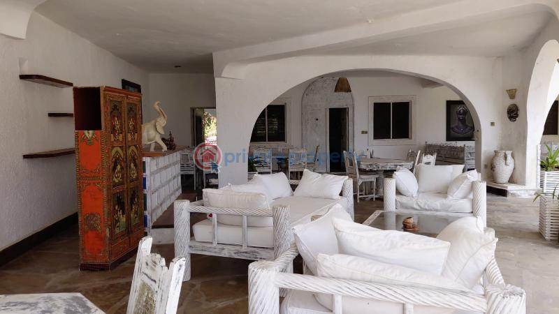 8 bedroom Detached Duplex For Sale Jacaranda Road Jacaranda Beach. Watamu Kilifi - 6