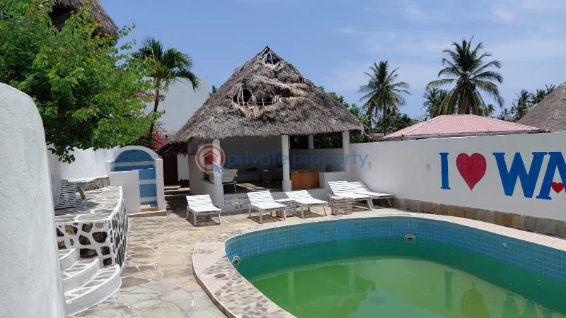 8 bedroom Detached Duplex For Sale Jacaranda Road Jacaranda Beach. Watamu Kilifi - 2