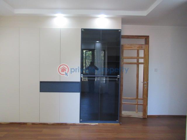 8 bedroom House For Sale Off Bogani Rd bogani Karen Nairobi - 21