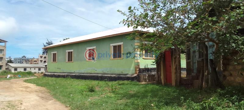 8 bedroom Bedsitter (Single Room) For Sale Fisheries Estate mtambo Road Bamburi Mombasa - 0